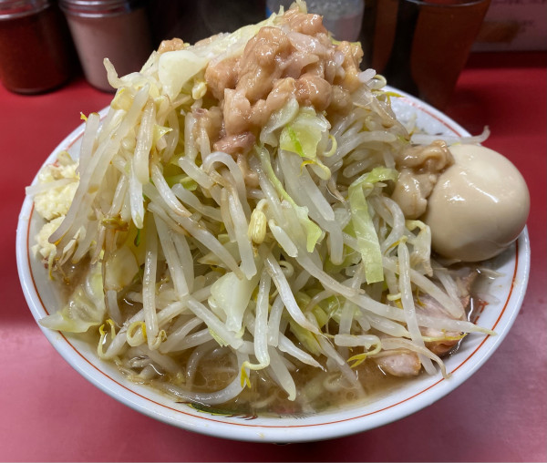 「大豚ラーメン  味付玉子  焼き海苔」@ラーメン二郎 環七一之江店の写真
