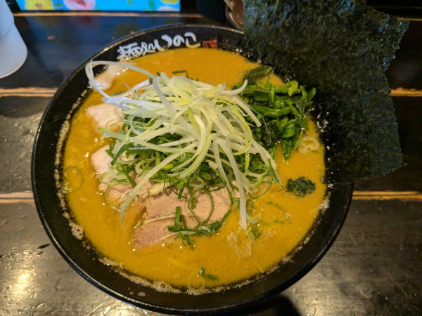 「チャーシューメン(中) 中太麺 1300円」@麺処いのこ 赤塚店の写真