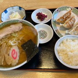 Bランチセット（ラーメン、餃子、半ライス、冷奴、香物）1150円