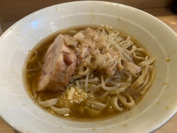 「ラーメン 200g」@麺屋 味方の写真
