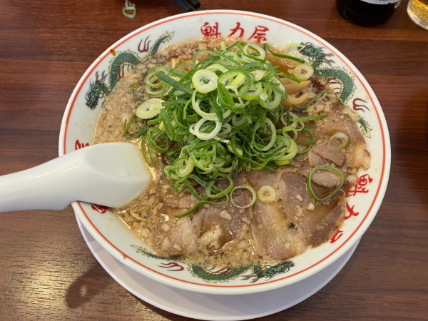 「ラーメン 803円」@魁力屋 所沢小手指店の写真