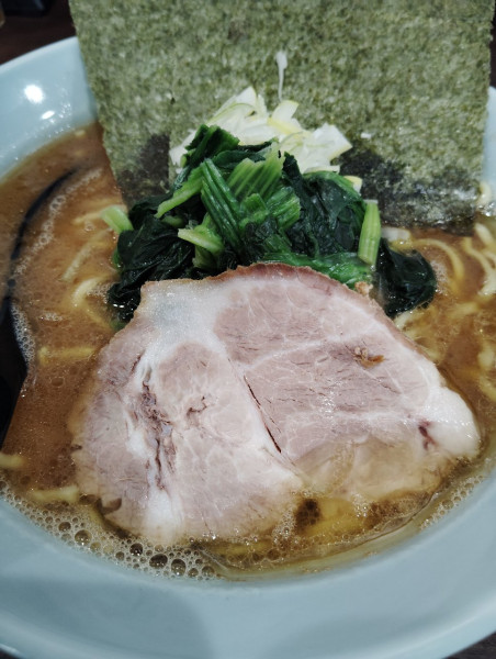 「らーめん」@横浜家系らーめん 侍 上野店の写真