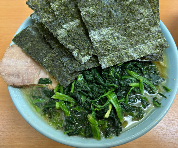 「チャーシュー麺　大盛　+  ほうれん草　+ 海苔」@極楽汁麺 らすたの写真