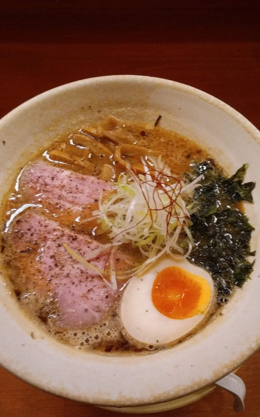 「濃厚しょう油」@麺元素の写真