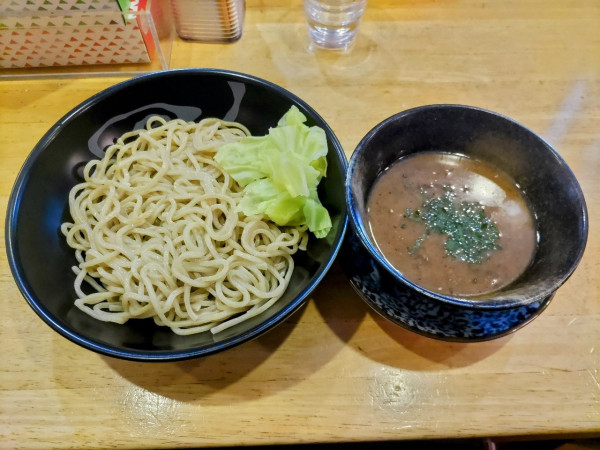 「濃厚白湯スープと魚介和風だしのコラボスープつけ麺 1080円」@麺屋 光喜の写真