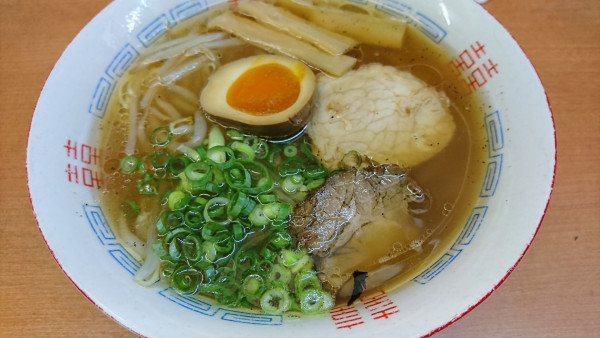 「とんこつ醤油」@とんこつラーメン こぶた屋の写真