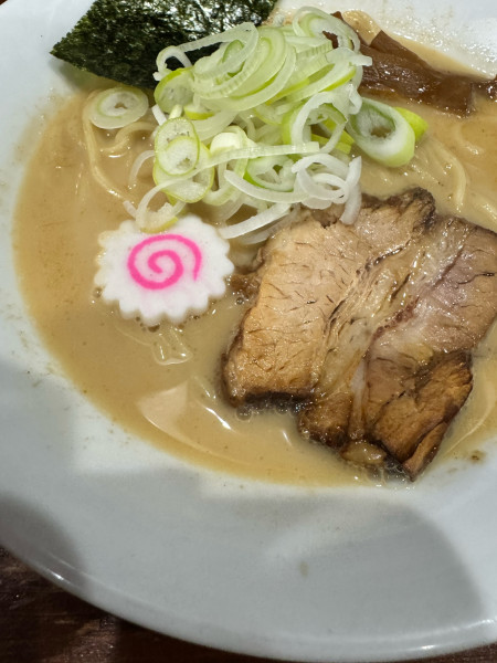 「豚骨煮干中華蕎麦850円」@中華蕎麦 萌芽の写真