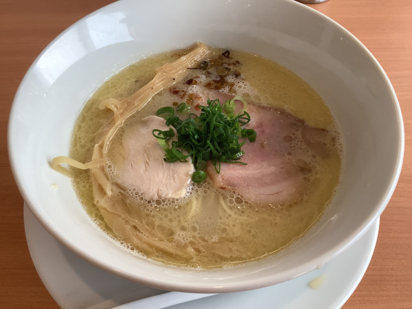 「鶏白湯そば」@中華そば 馨の写真