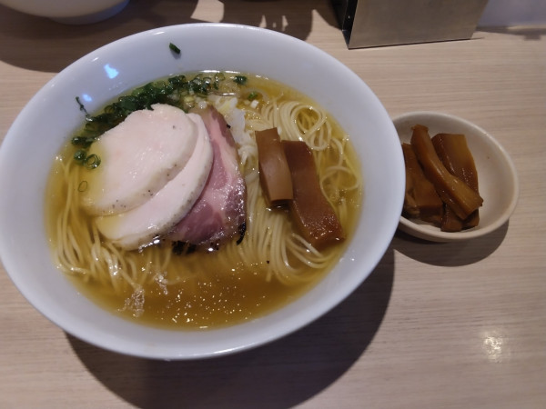 「芳醇香味そば（塩）」@麺屋 一燈の写真