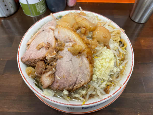 「豚ラーメン 中 豚1枚追加」@らーめん漢道の写真