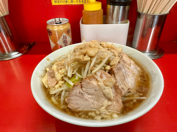 「小ラーメン（ニンニク・野菜増し・脂・カラメ）」@ラーメン二郎 上野毛店の写真