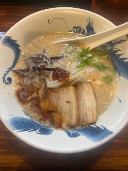 「とんこつ(こく味)1000円」@龍の家 新宿小滝橋通り店の写真