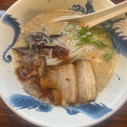 とんこつ（こく味）1000円