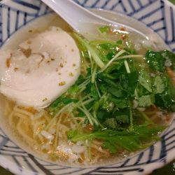 通堂うま塩らーめん　新・おんな味（ミニ：680円）