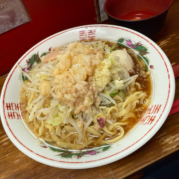 「ラーメン、煮たまご」@ザ・ラーメンスモールアックスの写真