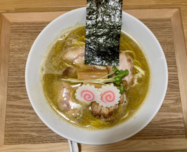 「ラーメン　980円」@中華そば ナルトの写真