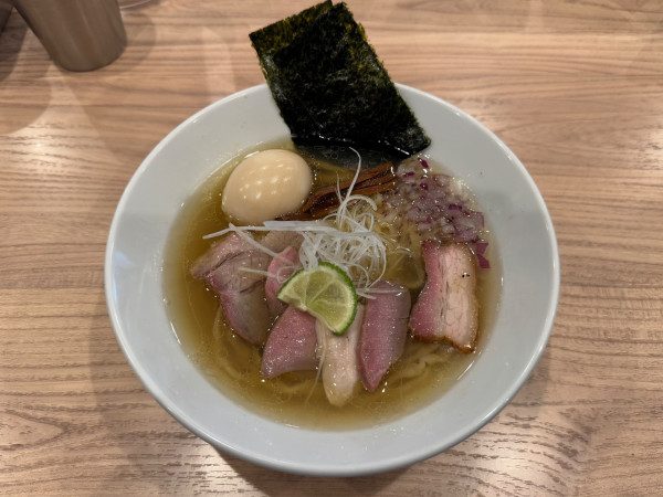 「特製鶏らぁ麺（塩）＋手揉み麺変更」@麺処 にし尾の写真