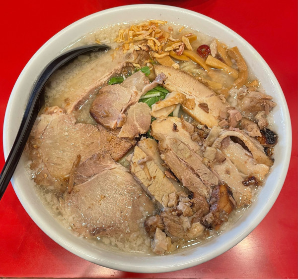 「ラーメン」@まぜそば 七の写真