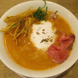 甘海老のビスクらぁめん　1350円