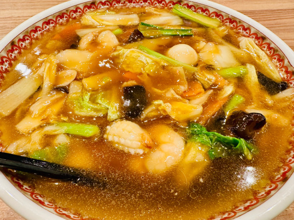 「五目そば【858円】」@餃子の王様 龍吟 ミッテン府中店の写真