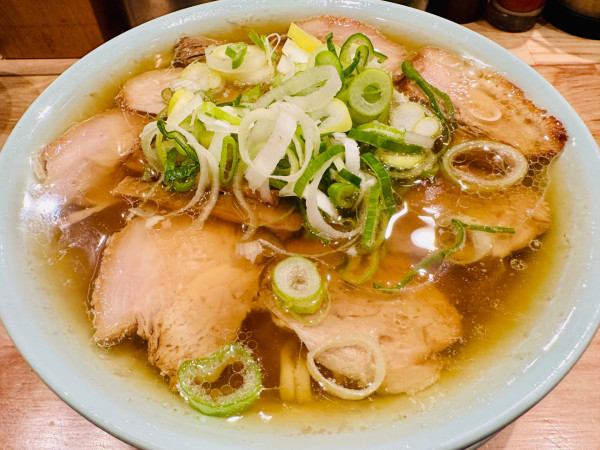 「中華そば【950円】」@シンちゃんラーメンの写真