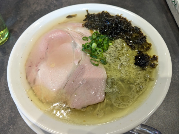 「牡蠣塩ラーメン」@むかん横浜の写真