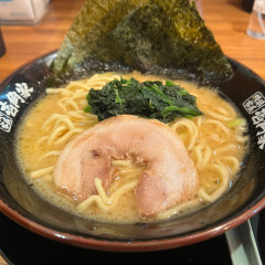 横浜家系ラーメン 壱角家 平井店の画像