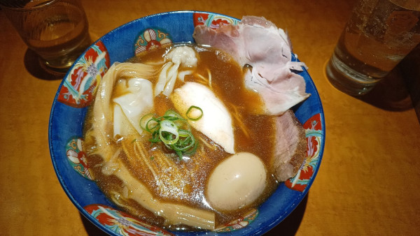 「特製らぁ麺」@らぁ麺ゃ RYOMAの写真