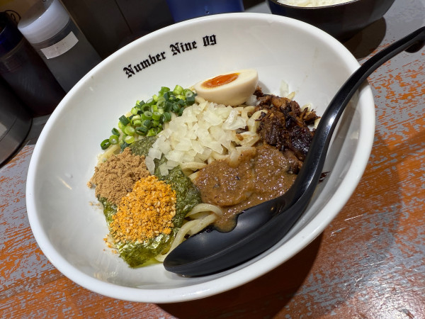 「まぜそば」@麺Dining Number Nine 09の写真