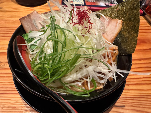 「コク味噌　ネギ味噌チャーシュー麺」@麺や 焚く蔵の写真