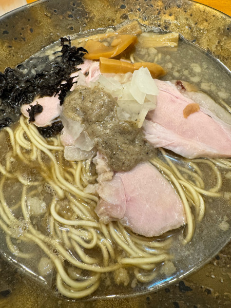 「煮干中華そば950円」@ど煮干し和渦製麺の写真