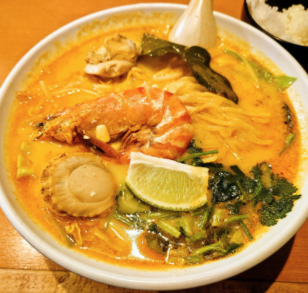 「期間限定 トムヤムラーメン」@麺屋とりたけの写真