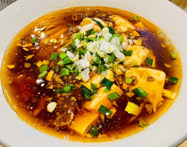 「【限定】麻婆豆腐そば【1000円】」@猫と月の写真