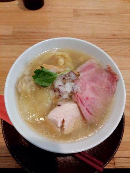 「白だししなそば」@手打ち正麺 Hachimitsuの写真