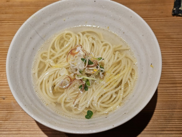 「鶏そば　650円（単品価格）」@焼鳥 華備の写真