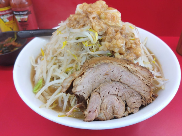 「ラーメン中300g」@立川マシマシ 宇都宮店の写真