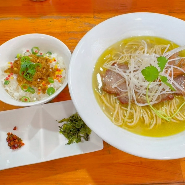 「【数量限定】蛤らーめん1,420円＋蛤茶漬け120円＋水餃子」@麺屋 むじゃきの写真