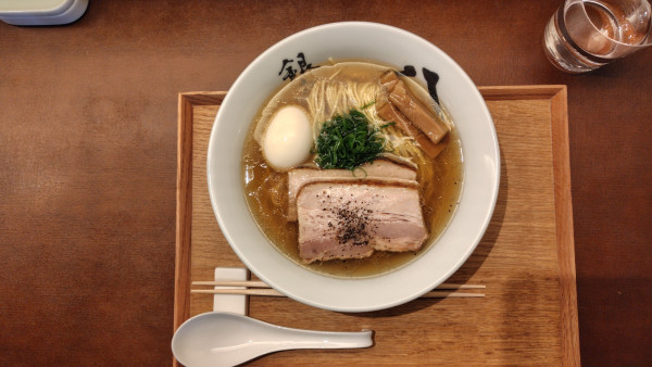 「特製中華そば」@中華そば 銀座 八五の写真