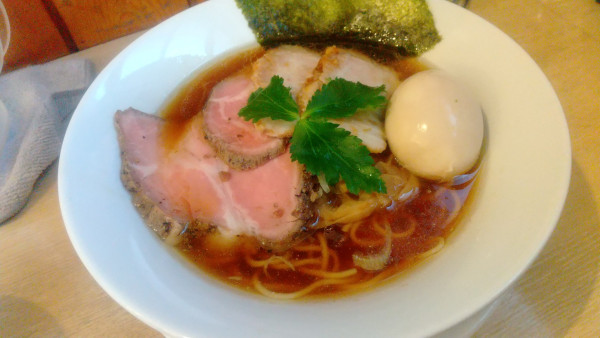 「特製正油そば」@麺屋壱心の写真