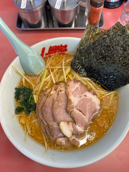 「特製味噌ネギチャーシュー麺」@ラーメン山岡家 花見川区店の写真