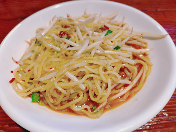 「皿台湾　８８０円」@有楽町GYOZA待合室の写真