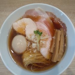 味玉醤油らーめん