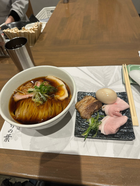 「醤油蕎麦」@中華そば とちの葉の写真