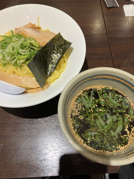 「豊橋しそつけ麺　1100円」@三河開化亭 豊橋カルミア店の写真