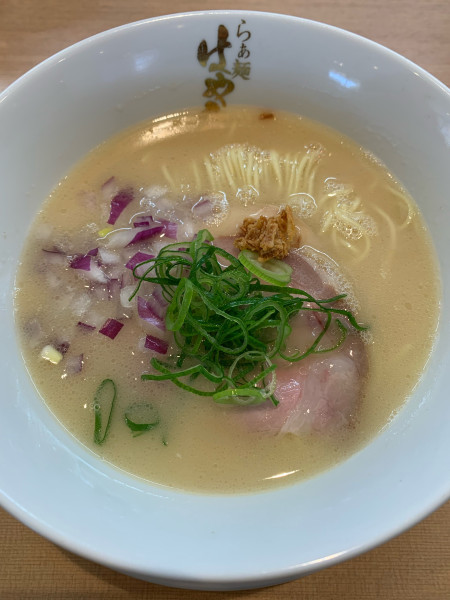 「濃厚鶏白湯 塩らぁ麺」@らぁ麺はやし田 南船橋店の写真