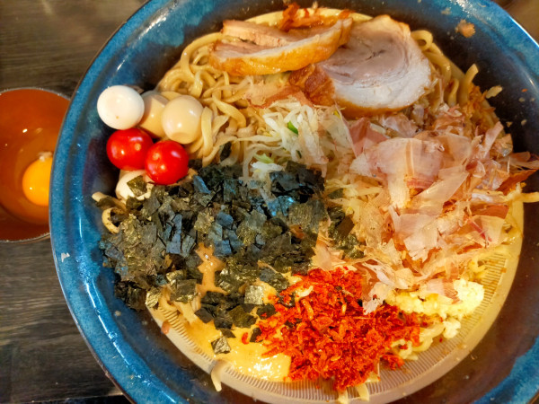 「【限定】冷やし中華A大1550円+生卵70円」@豚星。の写真