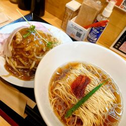 クリア豚骨ラーメン