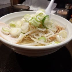 しょうゆらーめん