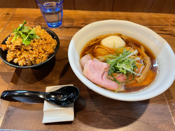 「特製醤油ラーメン」@ラーメン 健やかの写真
