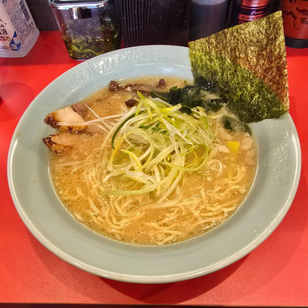 「ネギラーメン 麺少なめ」@ラーメンショップ〇Qの写真